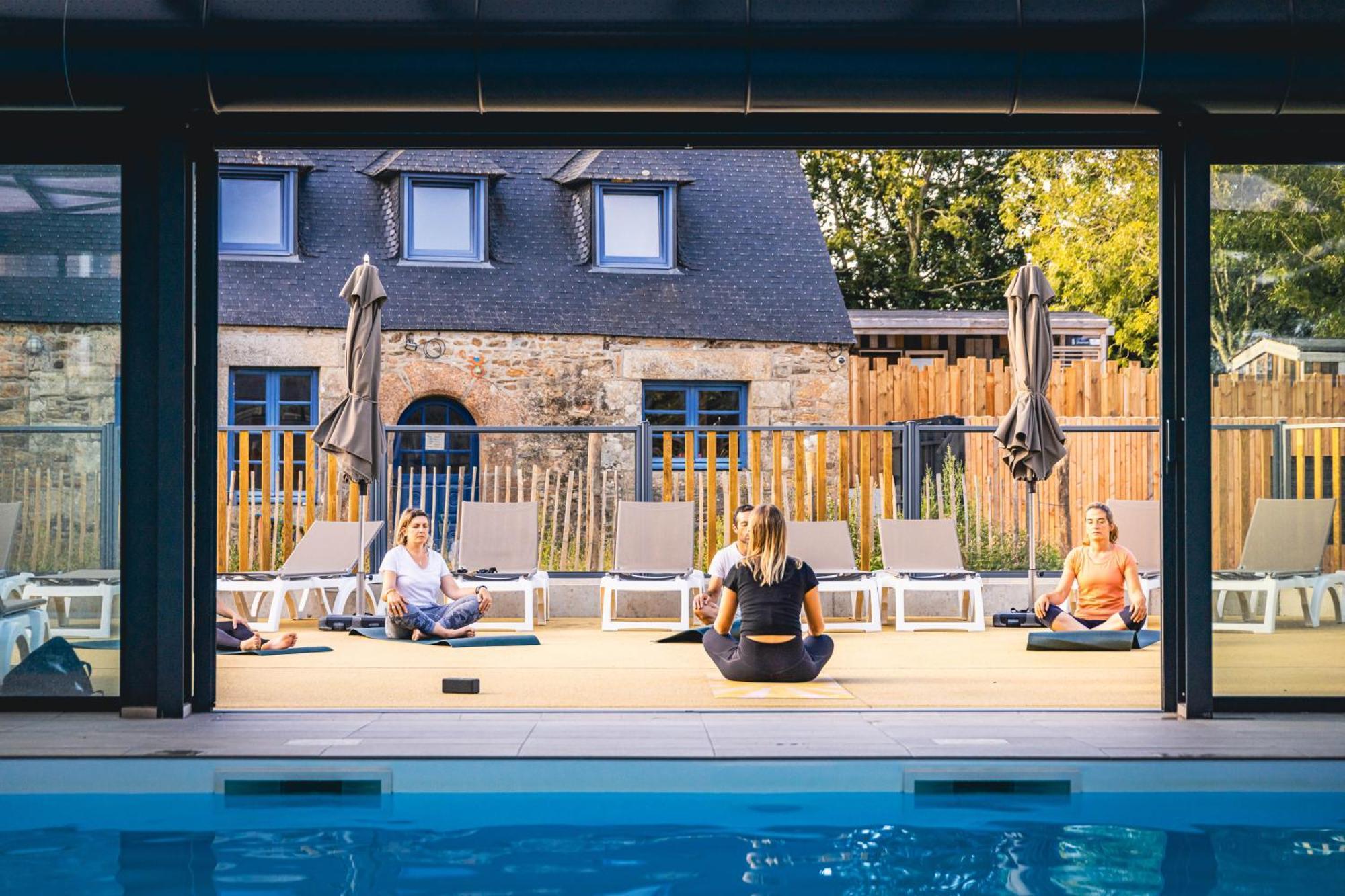 Camping Maeva Respire Le Village Perrosien 外观 照片