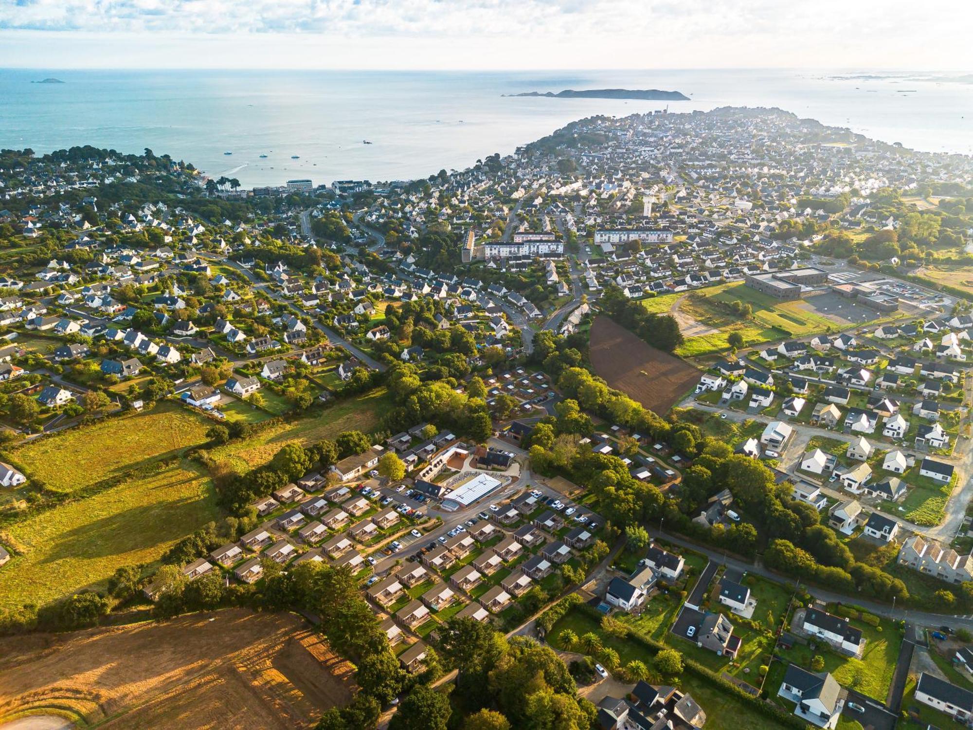 Camping Maeva Respire Le Village Perrosien 外观 照片